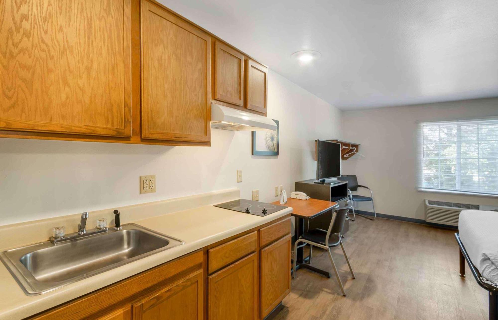 Extended Stay America Select Suites - Charleston - North Charleston - I-526 מראה חיצוני תמונה