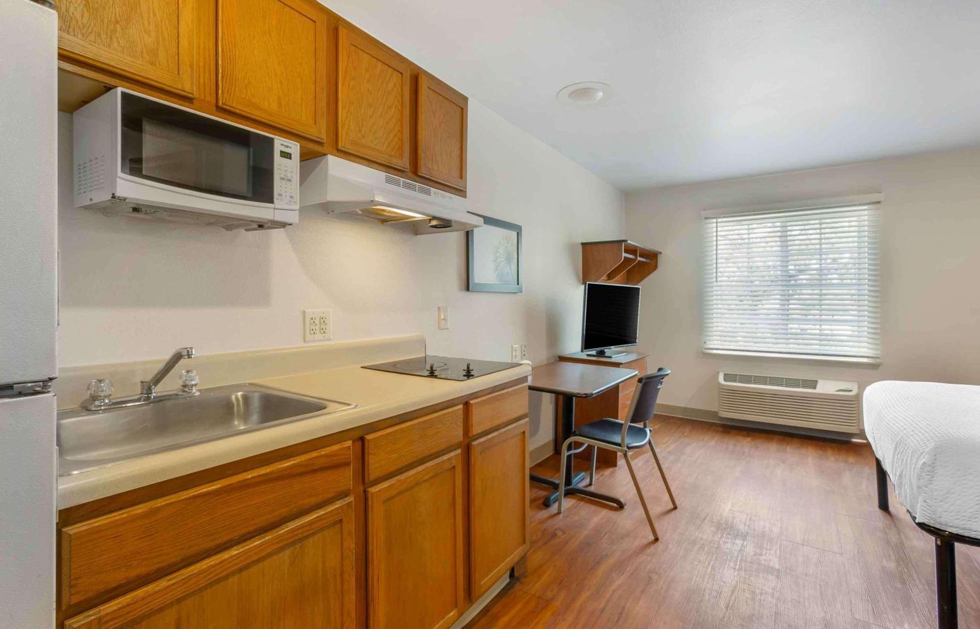 Extended Stay America Select Suites - Charleston - North Charleston - I-526 מראה חיצוני תמונה